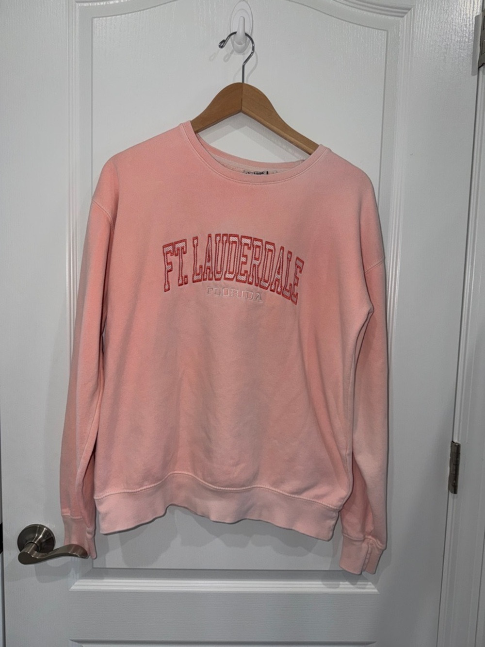 U.S. Vintage Ft. Lauderdale Pink/coral Crewneck Sweatshirt size small